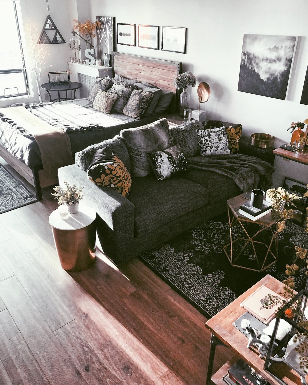 Must-Have Furniture Items For An Efficient Studio Apartment