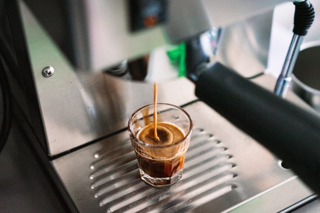 10 Absolutely Best Espresso Machines Under 200 57 james fuller UKGz87uBphk unsplash